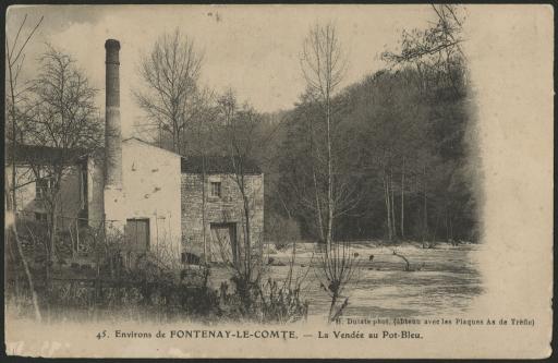 Le Moulin Gachet (vue 2) et le Pot-Bleu (vue 1) sur la rivière Vendée / H. Fauger phot. (vue 2) ; H. Dutate phot. (vue 1).